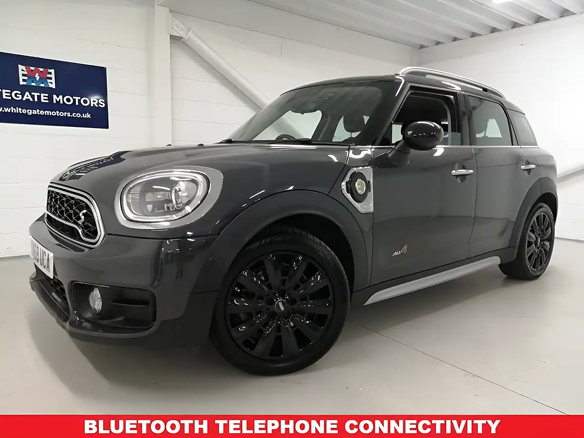 Used 2018 MINI Countryman Cooper Se Grey - Interior and Exterior details 2