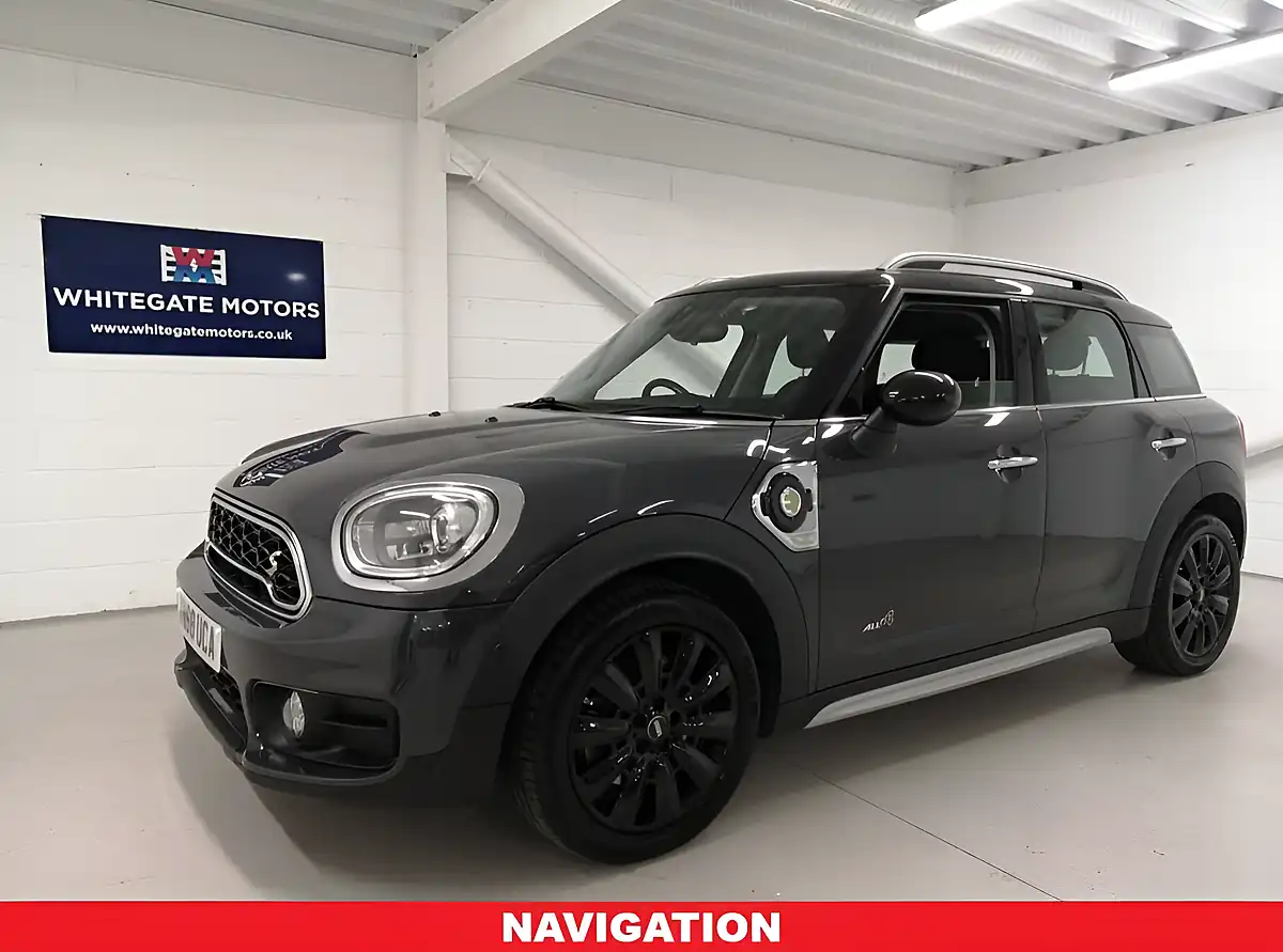 Used 2018 MINI Countryman Cooper Se Grey - Interior and Exterior details 3