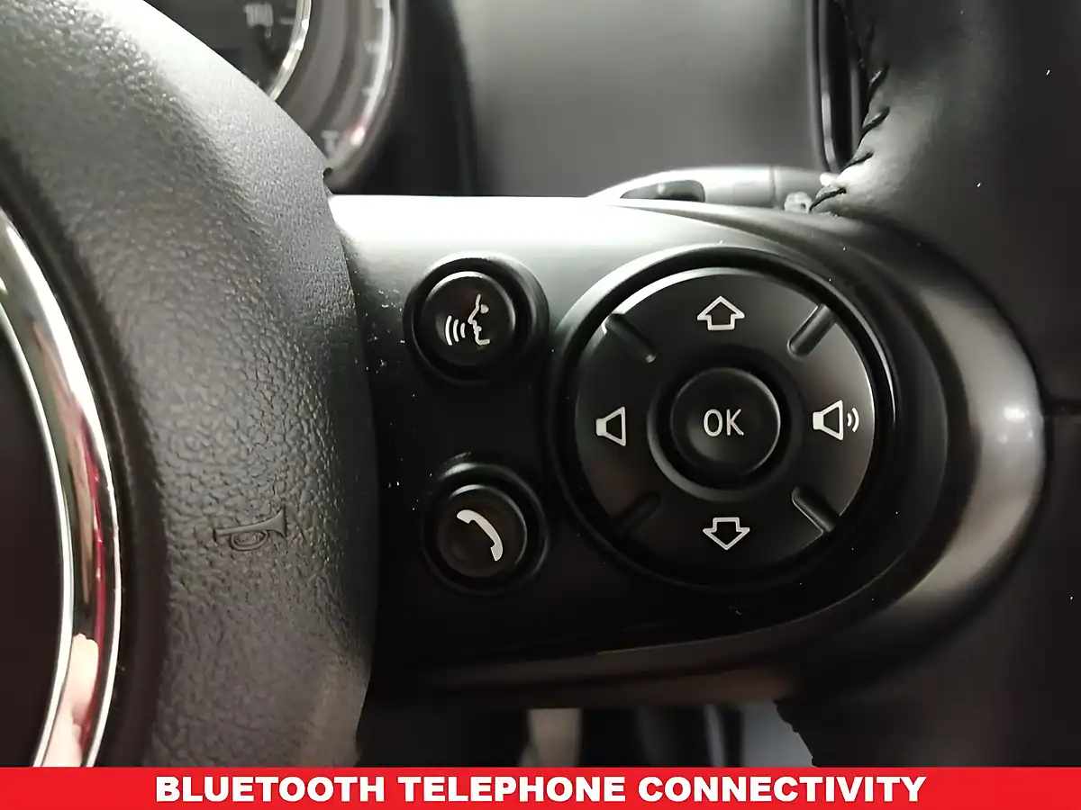 Used 2018 MINI Countryman Cooper Se Grey - Interior and Exterior details 9
