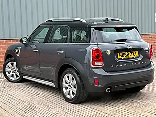 Used 2018 MINI Countryman Cooper Se Grey - Interior and Exterior details 6