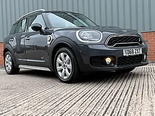 Used 2018 MINI Countryman Cooper Se Grey - Interior and Exterior details 8