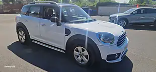 Used 2018 MINI Countryman Cooper White - Interior and Exterior details 6