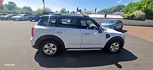 Used 2018 MINI Countryman Cooper White - Interior and Exterior details 7