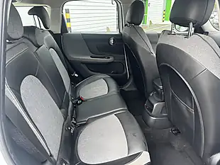 Used 2018 MINI Countryman Cooper White - Interior and Exterior details 13