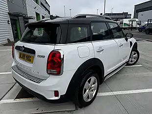 Used 2018 MINI Countryman Cooper White - Interior and Exterior details 3