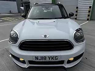 Used 2018 MINI Countryman Cooper White - Interior and Exterior details 5