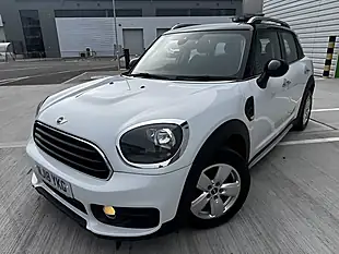 Used 2018 MINI Countryman Cooper White - Interior and Exterior details 7