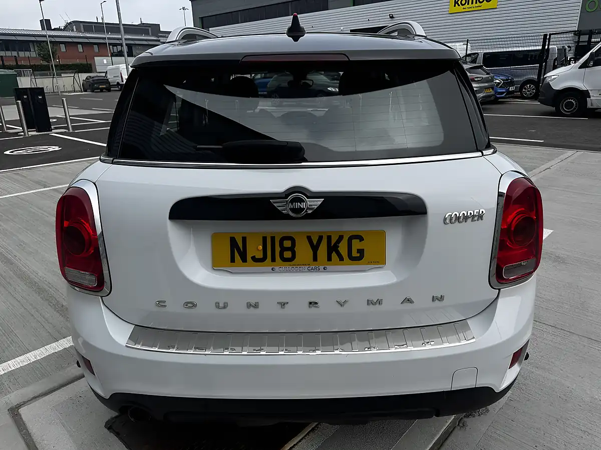 Used 2018 MINI Countryman Cooper White - Interior and Exterior details 8