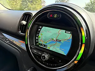 Used 2018 MINI Countryman Cooper White - Interior and Exterior details 11