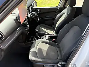 Used 2018 MINI Countryman Cooper White - Interior and Exterior details 18