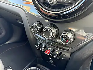 Used 2018 MINI Countryman Cooper White - Interior and Exterior details 19