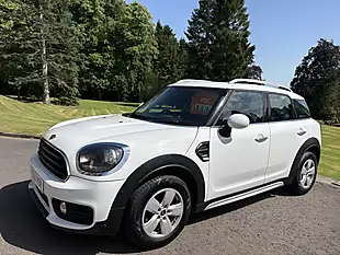 Used 2018 MINI Countryman Cooper White - Interior and Exterior details 3
