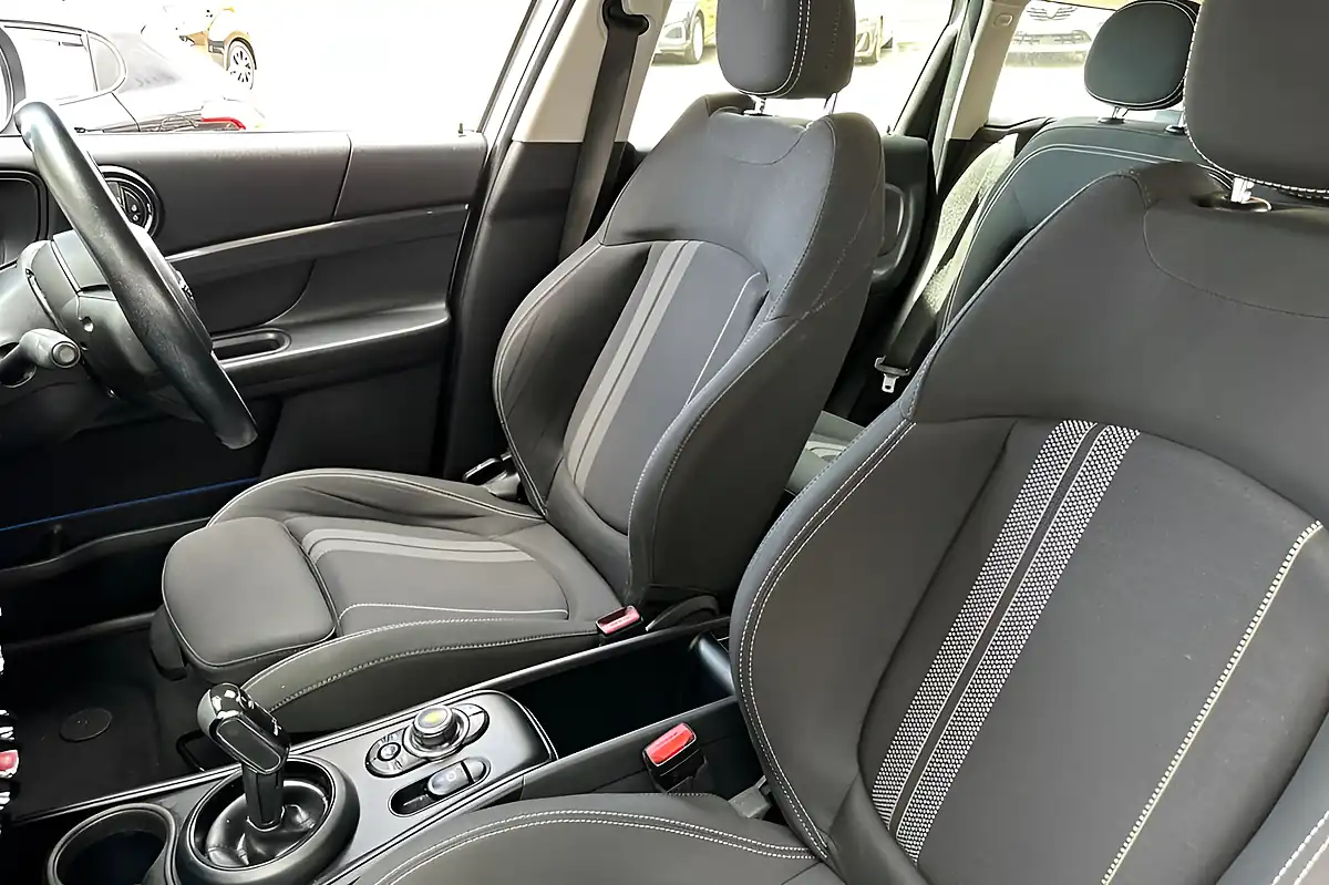 Used 2018 MINI Countryman Cooper White - Interior and Exterior details 11