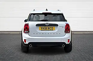 Used 2018 MINI Countryman Cooper White - Interior and Exterior details 4