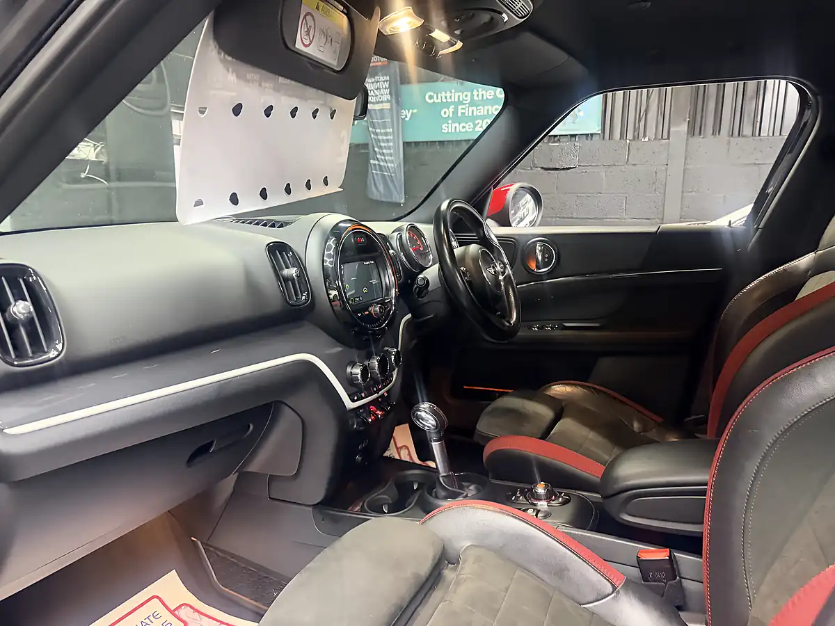 Used 2018 MINI Countryman John Cooper Works Black - Interior and Exterior details 15