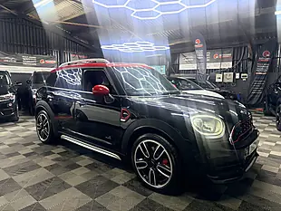 Used 2018 MINI Countryman John Cooper Works Black - Interior and Exterior details 3