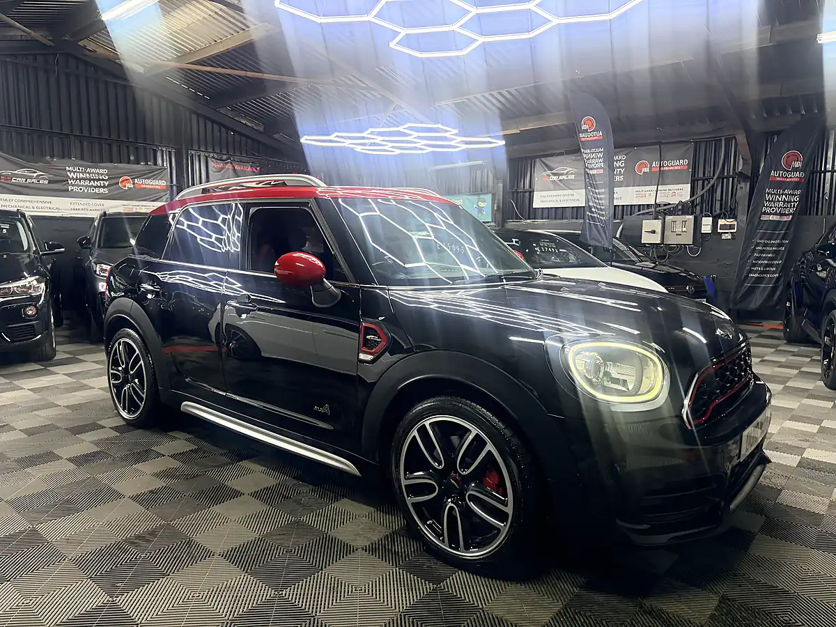 Used 2018 MINI Countryman John Cooper Works Black - Interior and Exterior details 3
