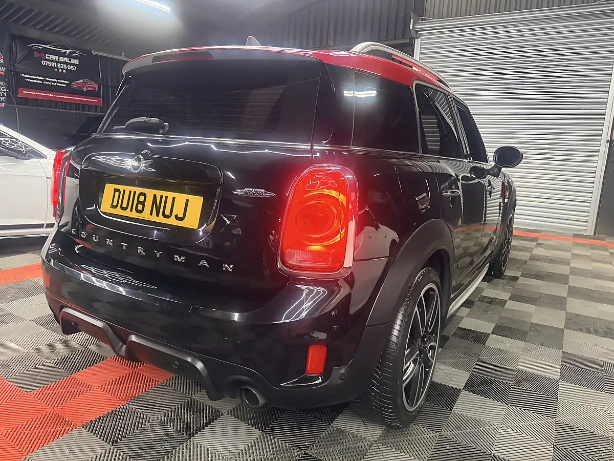 Used 2018 MINI Countryman John Cooper Works Black - Interior and Exterior details 9