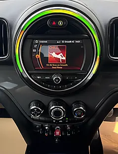Used 2018 MINI Countryman White - Interior and Exterior details 15