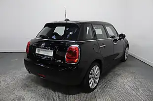 Used 2018 MINI Hatch Cooper Black - Interior and Exterior details 9