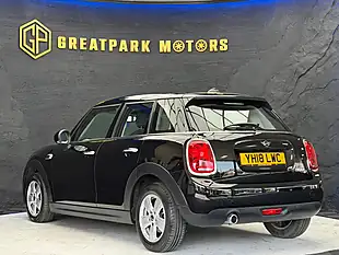 Used 2018 MINI Hatch Cooper Black - Interior and Exterior details 7