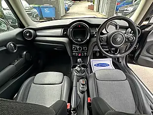 Used 2018 MINI Hatch Cooper Black - Interior and Exterior details 9