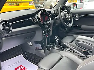 Used 2018 MINI Hatch Cooper Black - Interior and Exterior details 14