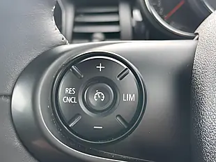 Used 2018 MINI Hatch Cooper Black - Interior and Exterior details 20