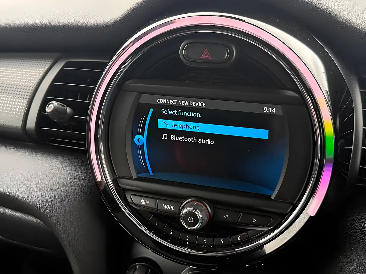 Used 2018 MINI Hatch Cooper Blue - Interior and Exterior details 16