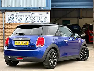Used 2018 MINI Hatch Cooper Blue - Interior and Exterior details 4