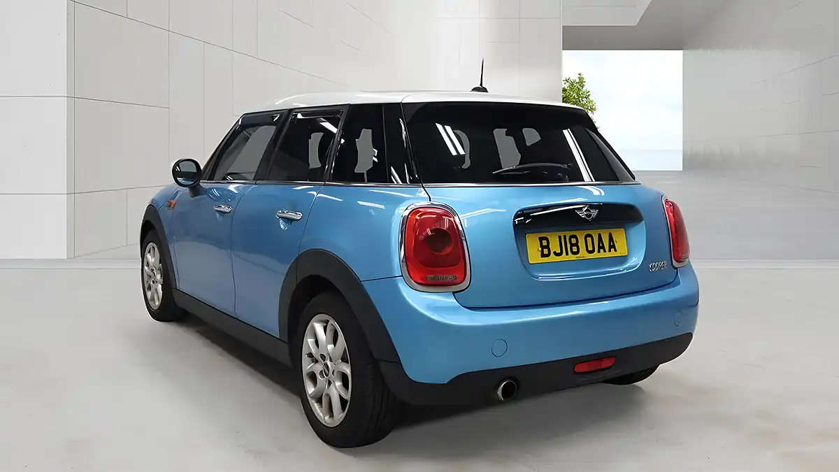 Used 2018 MINI Hatch Cooper Blue - Interior and Exterior details 3