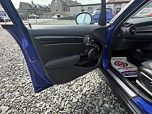 Used 2018 MINI Hatch Cooper Blue - Interior and Exterior details 12