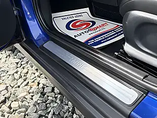 Used 2018 MINI Hatch Cooper Blue - Interior and Exterior details 13