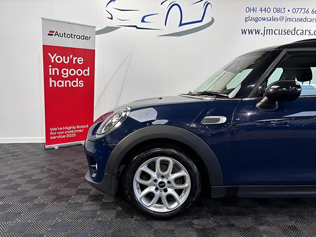 Used 2018 MINI Hatch Cooper Blue - Interior and Exterior details 11