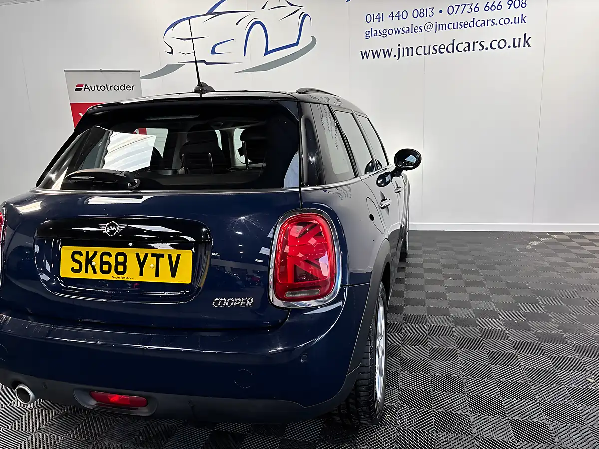 Used 2018 MINI Hatch Cooper Blue - Interior and Exterior details 17