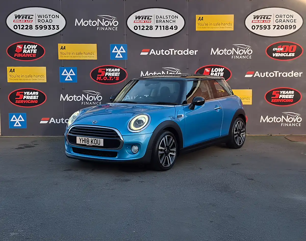 Used 2018 MINI Hatch Cooper Blue - Front View
