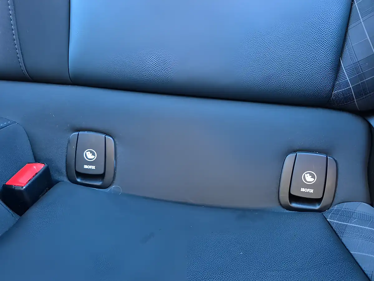 Used 2018 MINI Hatch Cooper Blue - Interior and Exterior details 18