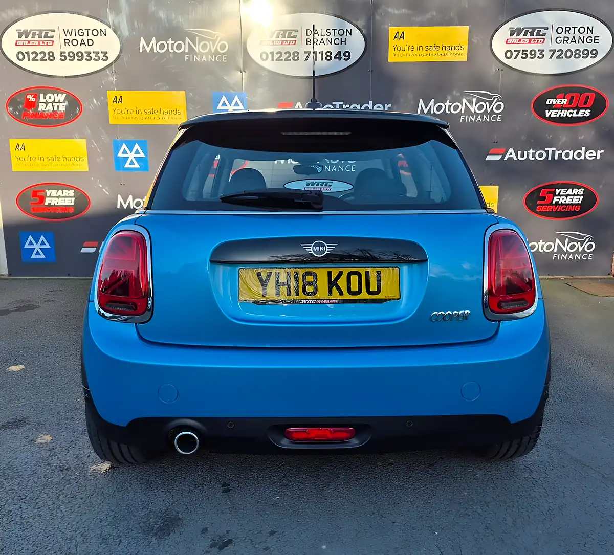 Used 2018 MINI Hatch Cooper Blue - Interior and Exterior details 8