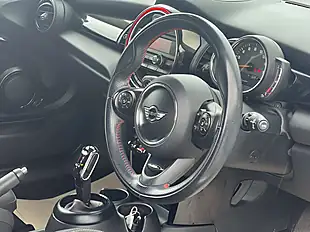 Used 2018 MINI Hatch Cooper Chili Red - Interior and Exterior details 19