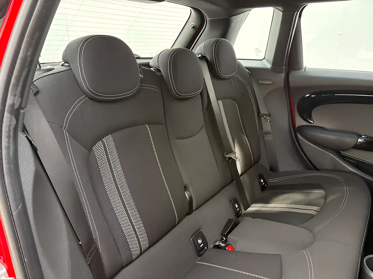 Used 2018 MINI Hatch Cooper Chili Red - Interior and Exterior details 19