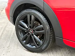 Used 2018 MINI Hatch Cooper Chili Red - Interior and Exterior details 7