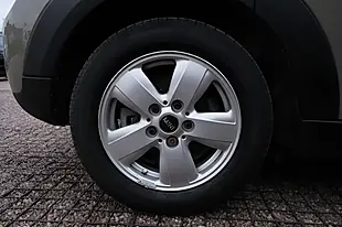Used 2018 MINI Hatch Cooper Classic Grey - Interior and Exterior details 7