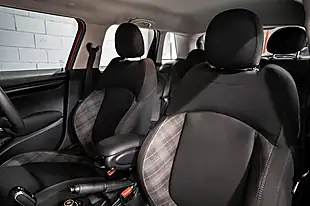 Used 2018 MINI Hatch Cooper Classic Red - Interior and Exterior details 10