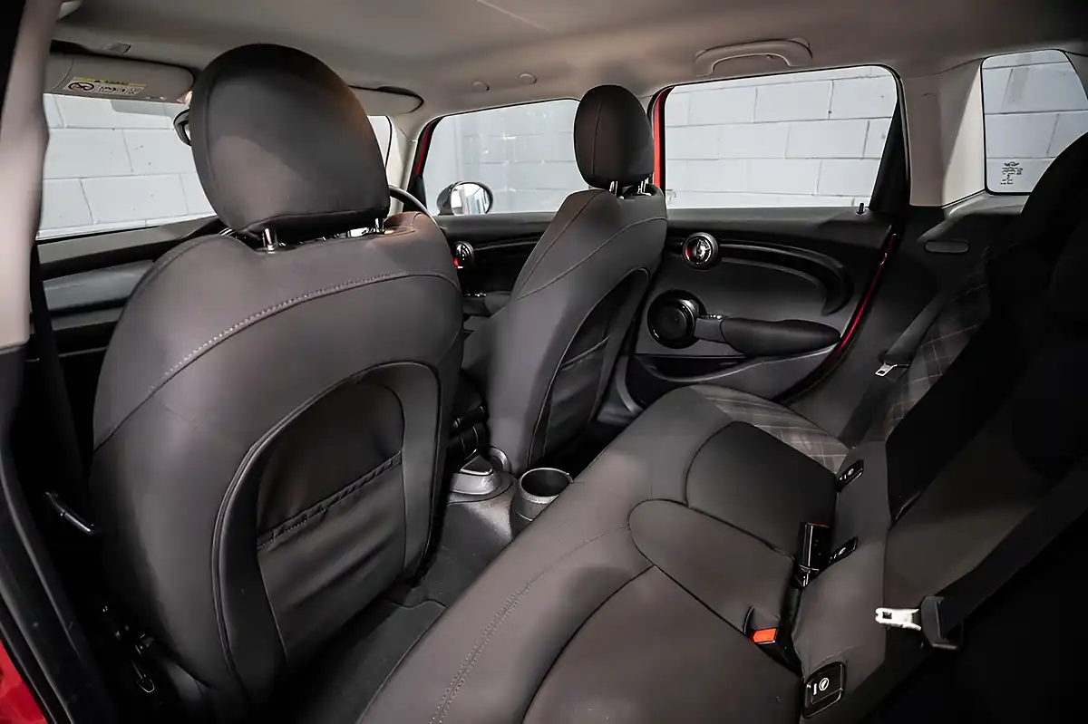 Used 2018 MINI Hatch Cooper Classic Red - Interior and Exterior details 12