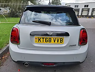 Used 2018 MINI Hatch Cooper Classic White Silver - Interior and Exterior details 4