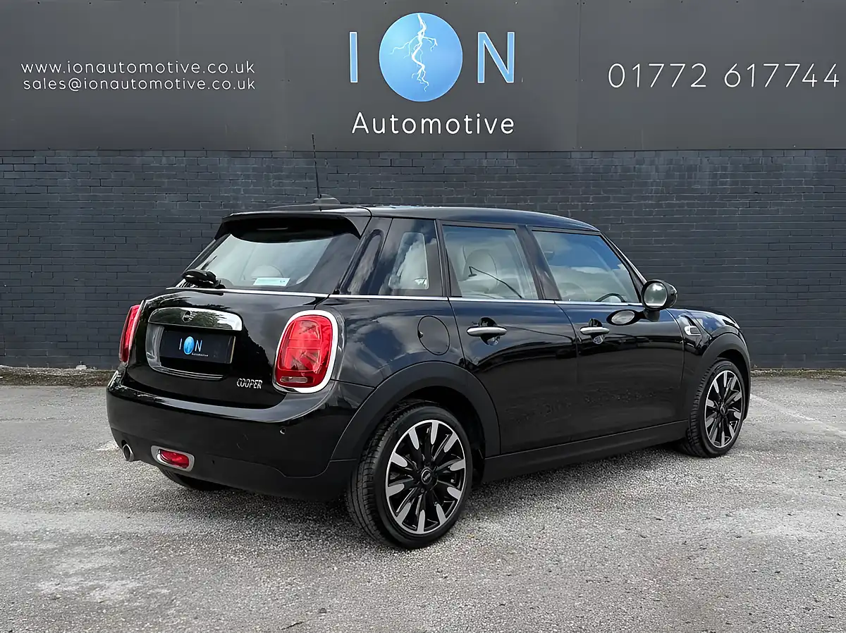 Used 2018 MINI Hatch Cooper Exclusive Midnight Black Met - A94 - Interior and Exterior details 2