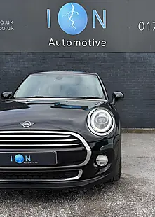 Used 2018 MINI Hatch Cooper Exclusive Midnight Black Met - A94 - Interior and Exterior details 4