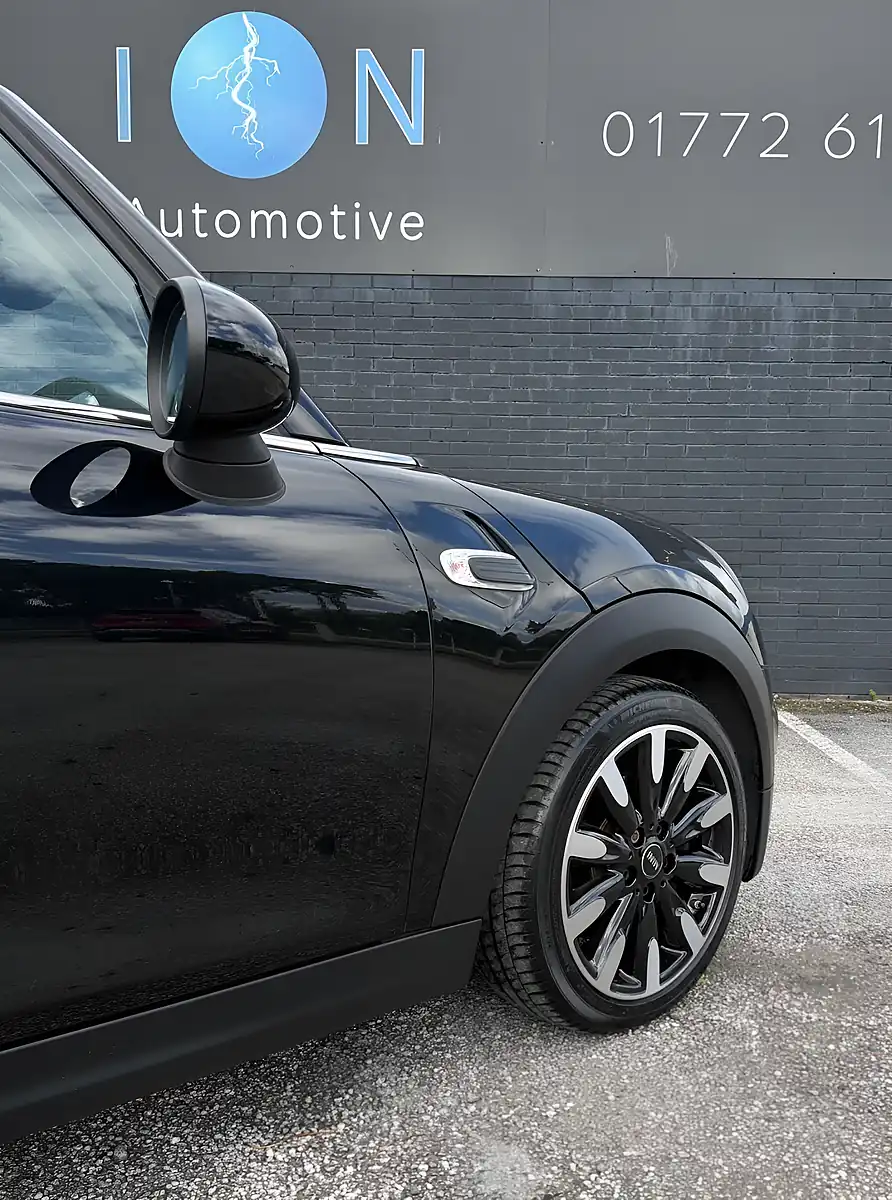 Used 2018 MINI Hatch Cooper Exclusive Midnight Black Met - A94 - Interior and Exterior details 6