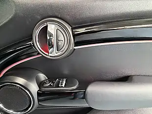 Used 2018 MINI Hatch Cooper Exclusive Red - Interior and Exterior details 14