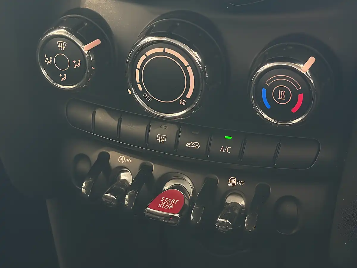 Used 2018 MINI Hatch Cooper Grey - Interior and Exterior details 15
